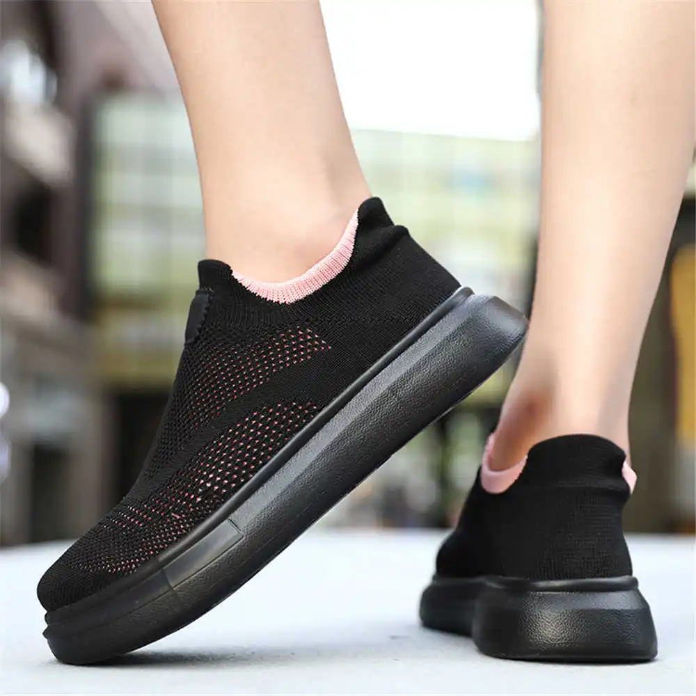 Formal Wear For Men Kids - Plattform Strümpfe braune Schuhe für Frau