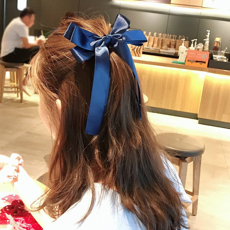 Doppellagiges Schleifen-Satin- – Satin Bow Tie Bewertung und Preis